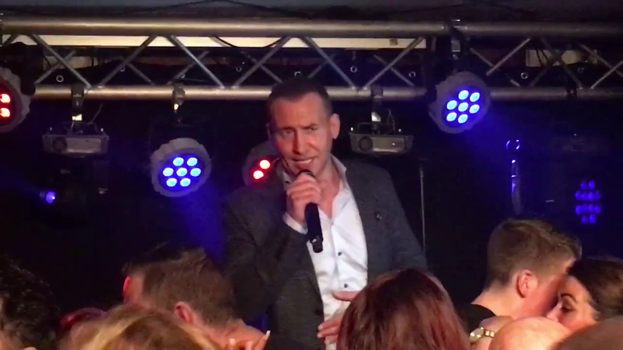 Tony van Boxtel LIVE ! | Met Tranen In Je Ogen Ben Je Blind