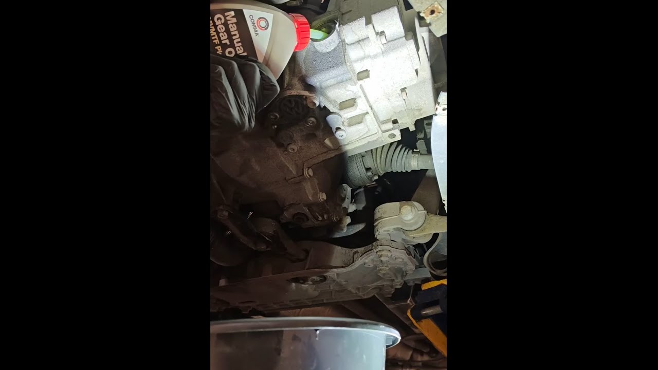 VW Golf VI manuaalivaihteiston öljynvaihto