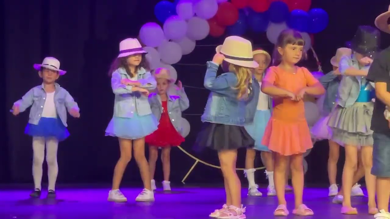 Michael Jackson Dance