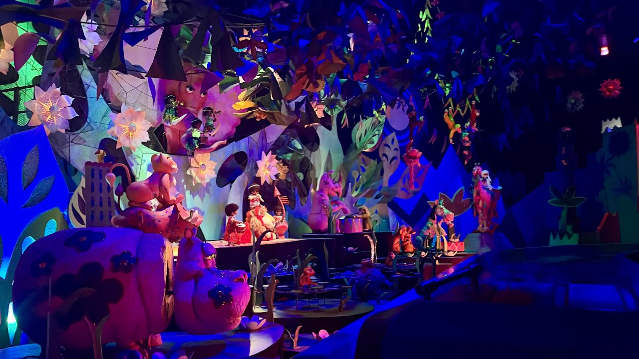 REVERSE CAM: It's A Small World at Disneyland Park 4K POV
