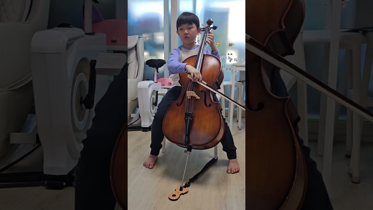경준이의 스즈키 첼로 1 (작은별 변주곡)