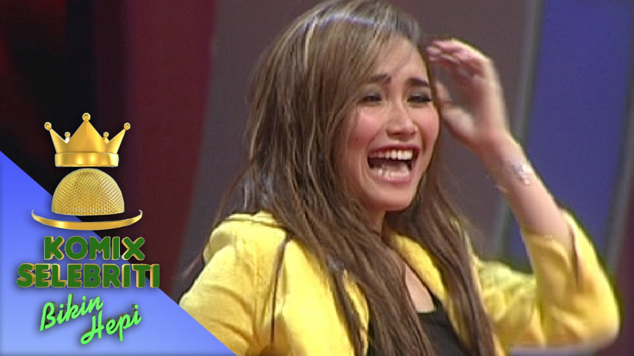 Ayu Ting Ting Ikut Acara Penacarian Bakat  - Komix Selebriti (19/5)
