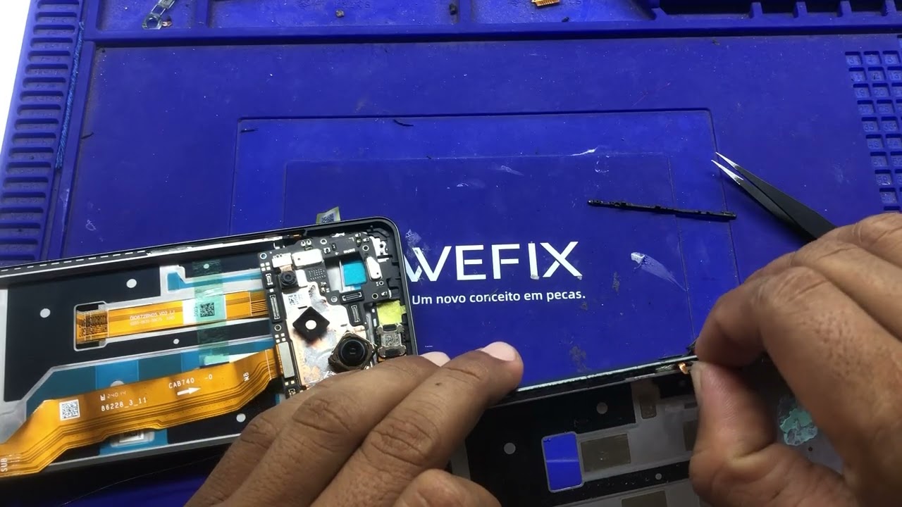 Trocando Tela completa Realme C67