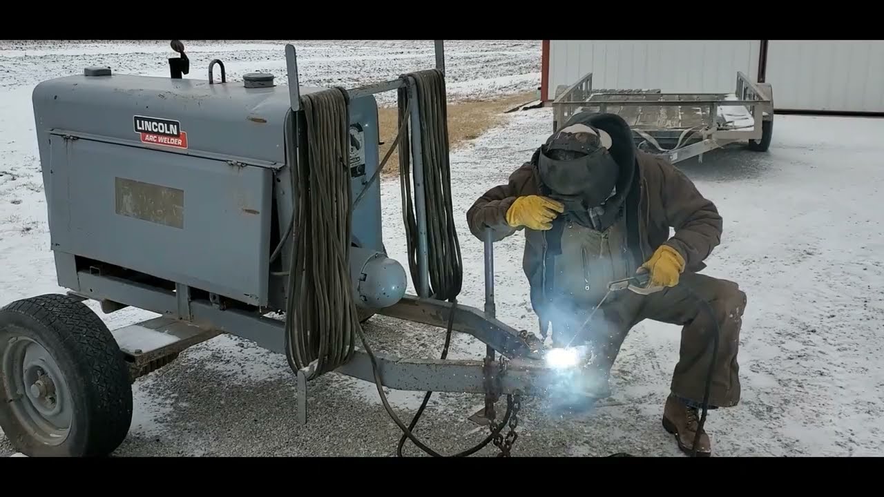 Lincoln SA 200 Arc Welder - Selling on BigIron Auctions - Mar. 29, 2023
