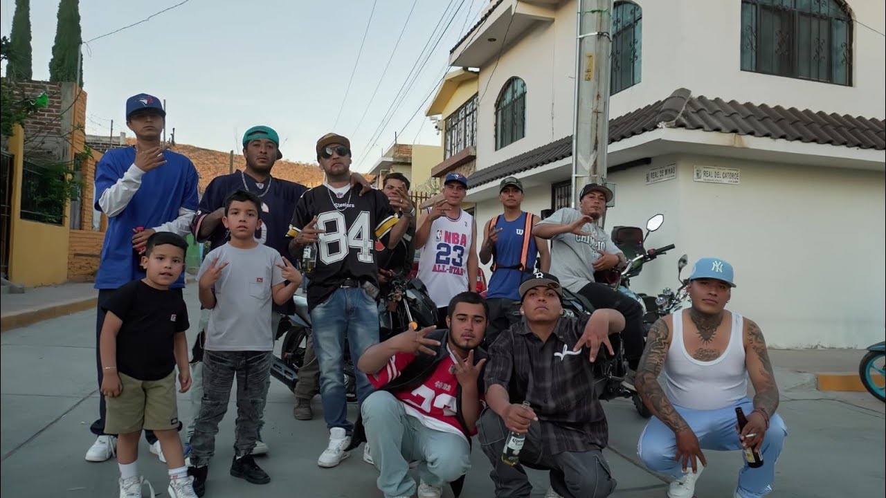 El pinche muerto ft @abrahamcastilloofficial477  (pocos pero locos)