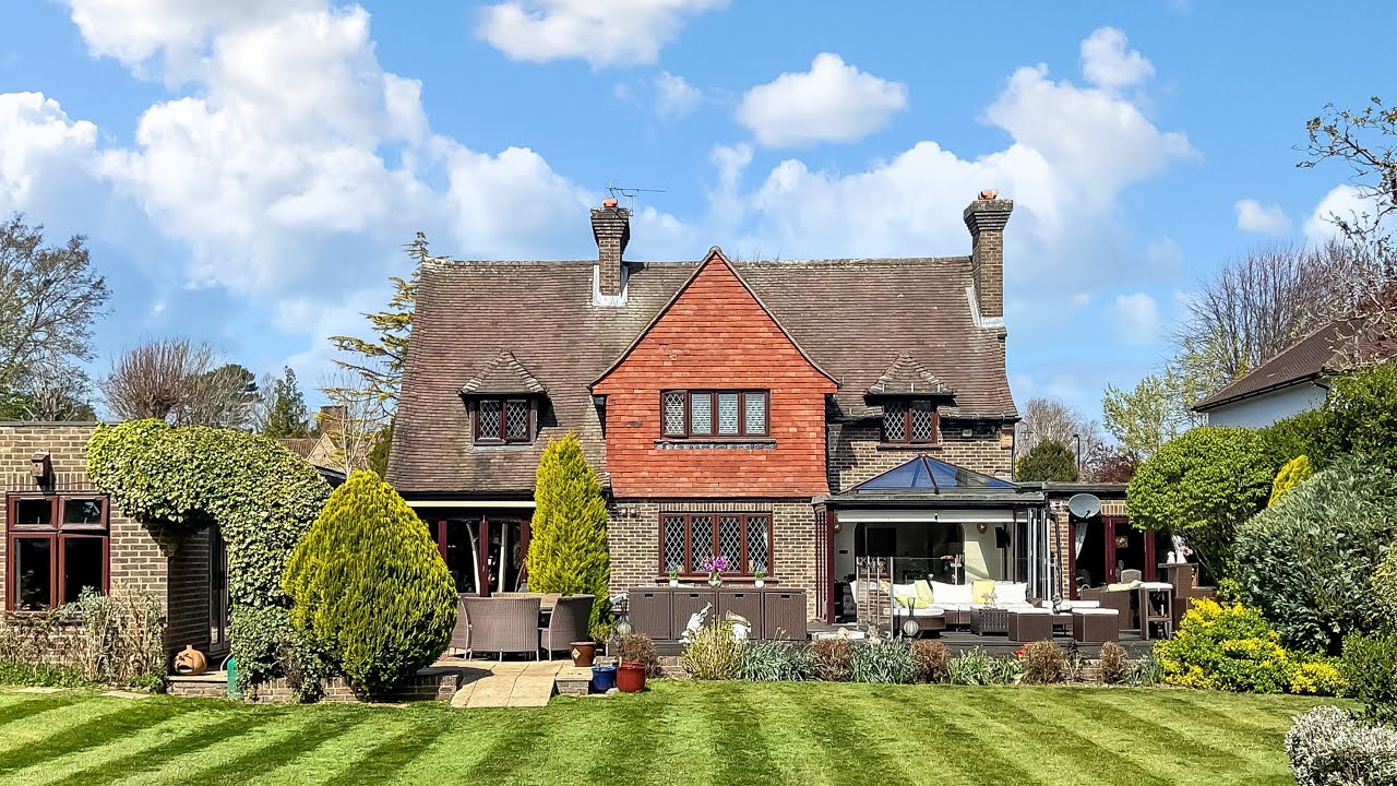 Hillcroft Avenue, Purley - ShineRocks