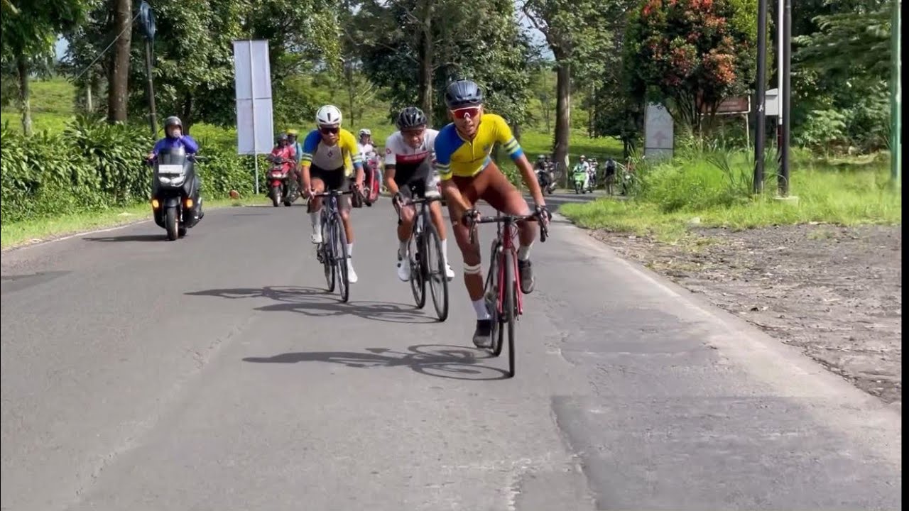 Amazing Perang Break away sepanjang jalan Abdul Soleh-Fikri-Idan di IRR Porprov subang pintu