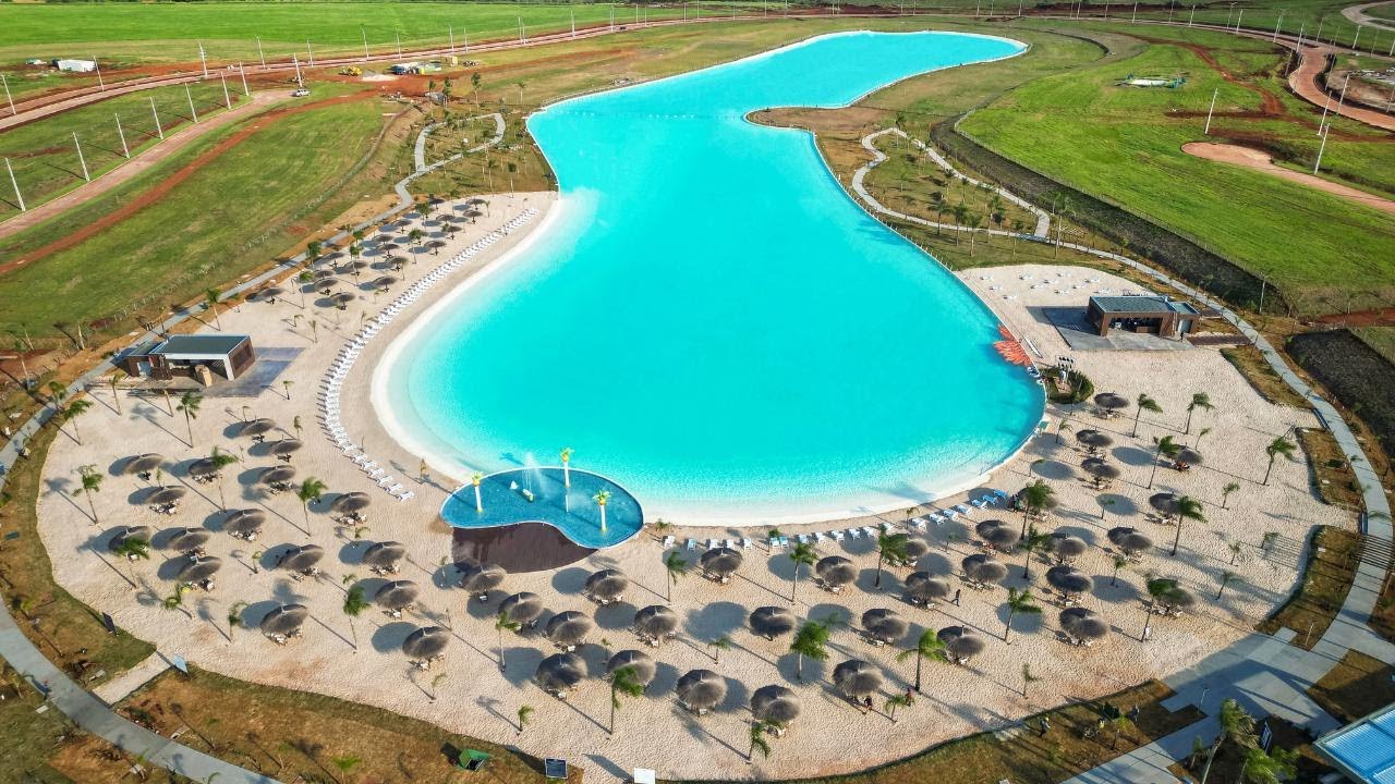 Crystal Lagoon del Condominio Costa del Lago