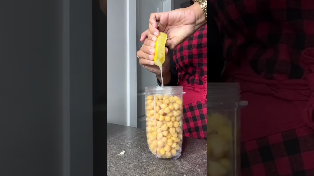 No Tahini Hummus