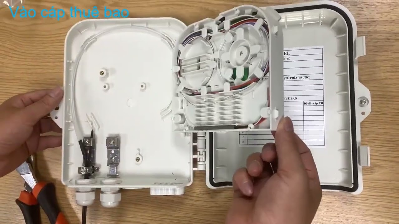 [Đào tạo] Hướng dẫn thi công tủ nhựa GPON 8 port VTT cấp (ae để speed 1.5x xem cho nhanh)