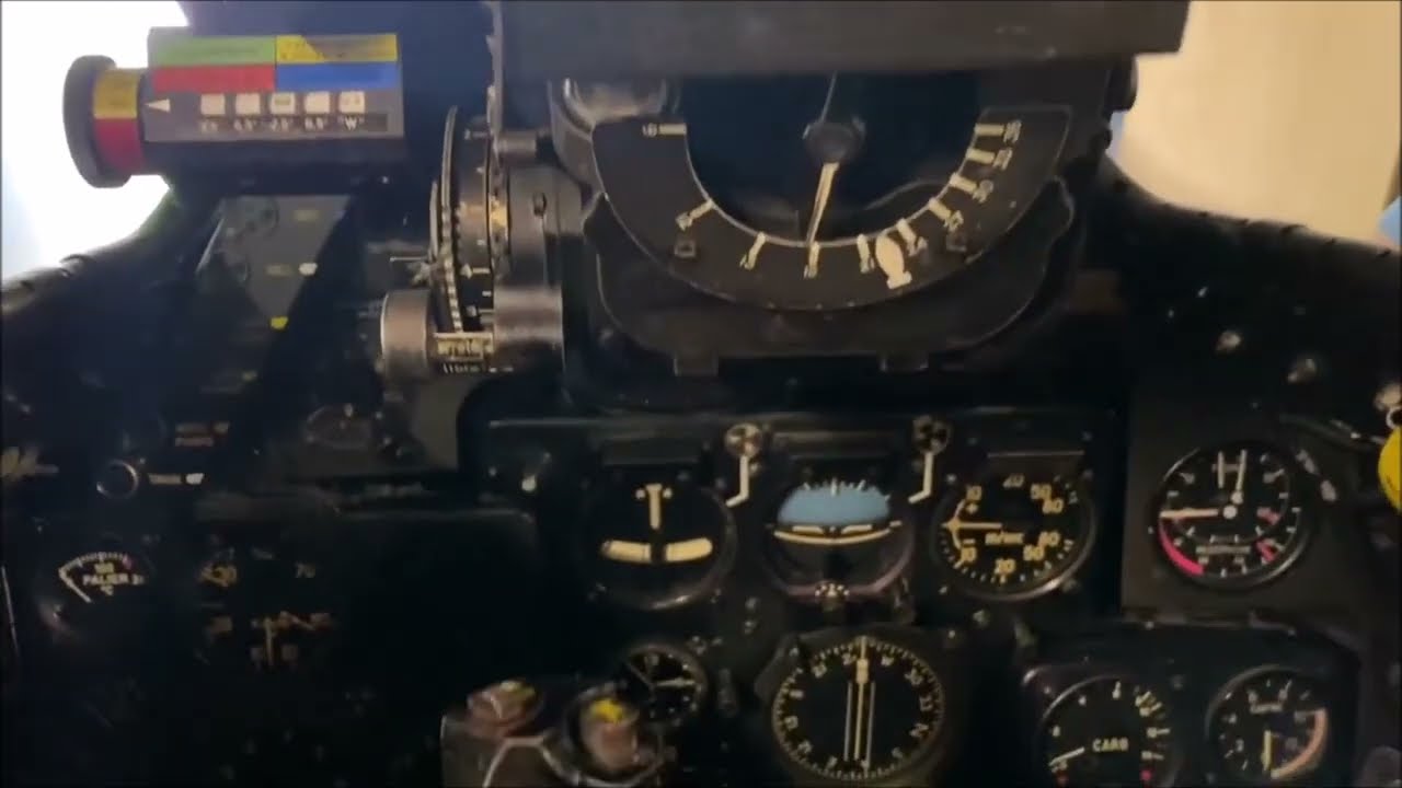 DH Venom cockpit project tour