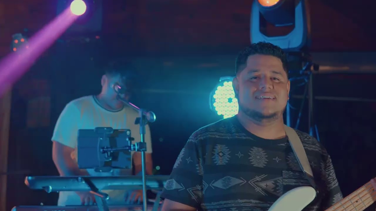 POPURRI DE CUMBIAS CORAZ&Oacute;N GRUPERO