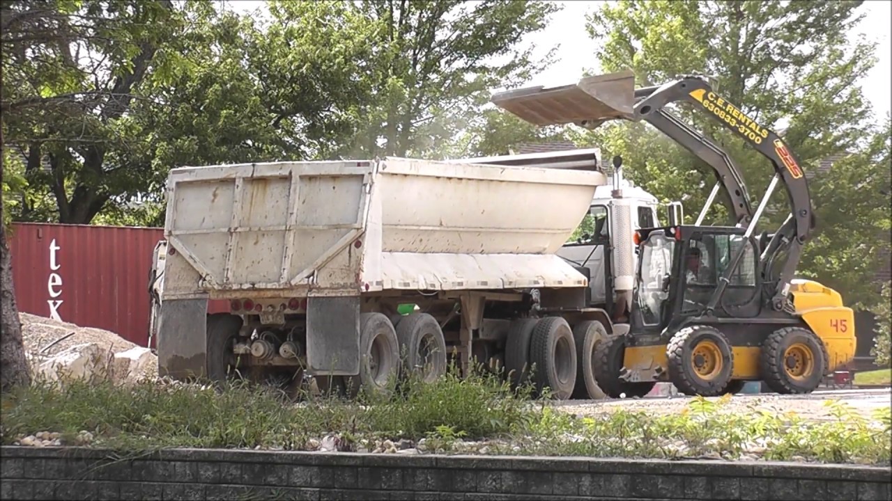 Skid Steer Loading Dump Truck