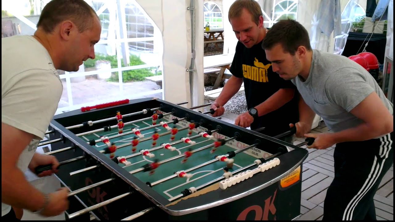 Auning Camping hygge med bordfodbold 29.5.2012