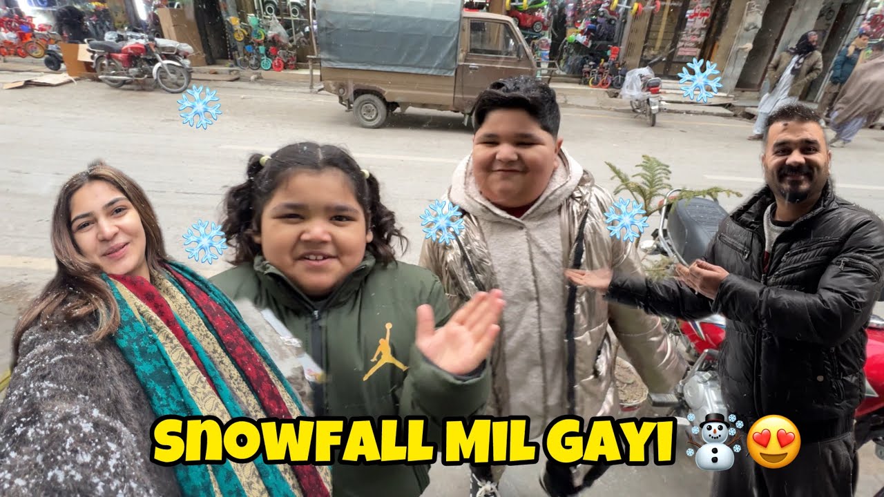 Allah ka shukar hai snowfall mil gayi jis k liye Khass Gaye 😍😇