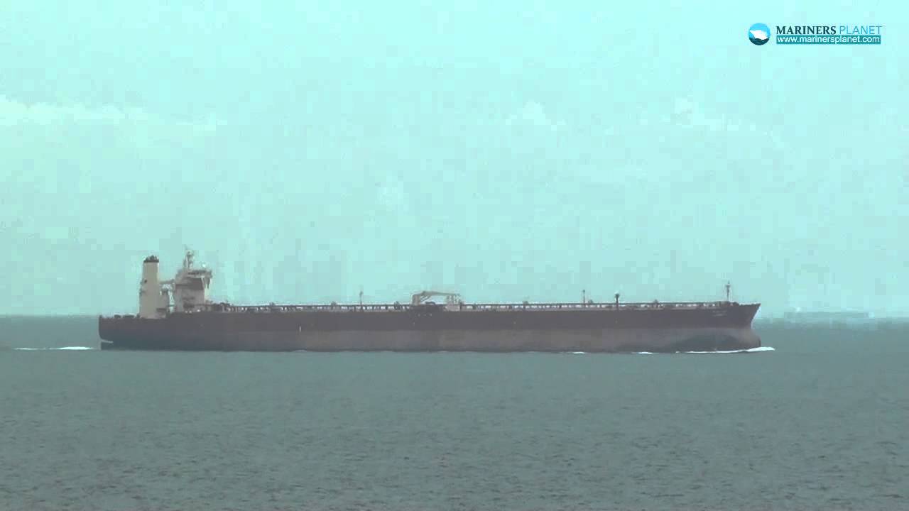 C DIGNITY CRUDE OIL TANKER SHIP
