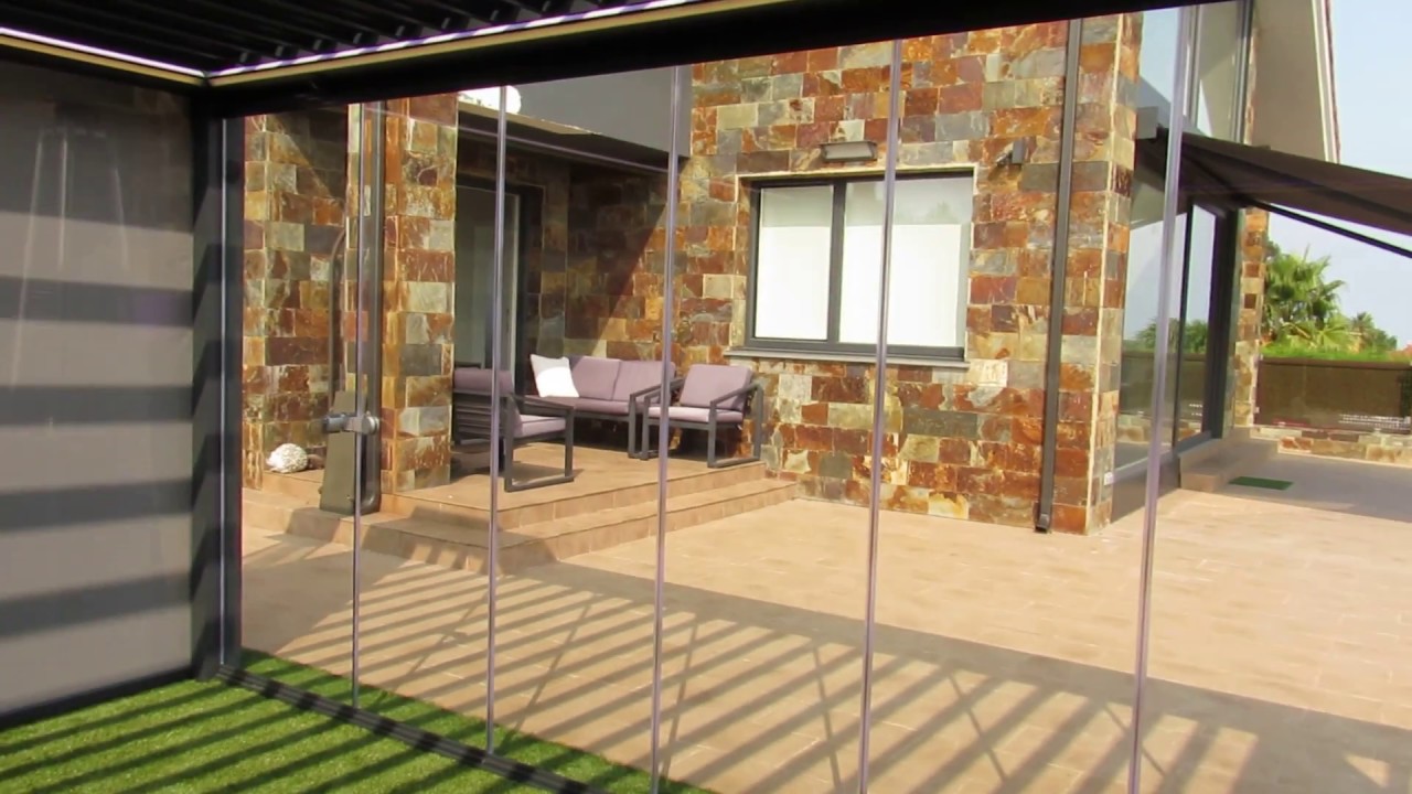 Pérgola Bioclimática Brustor modelo B200 XL. Obra ejecutada en Asturias