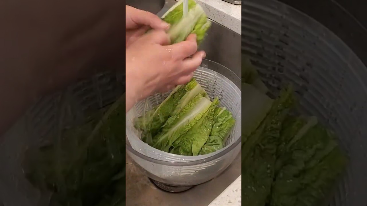 Easy Meal Prep Hacks: How to Wash and Store Romaine Lettuce  #weightlossjourney