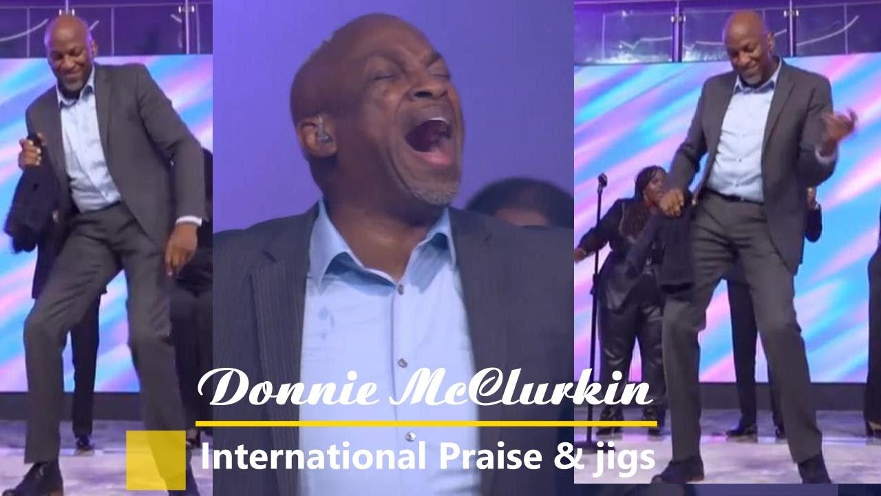 Donnie McClurkin - International praise & gets his jig on