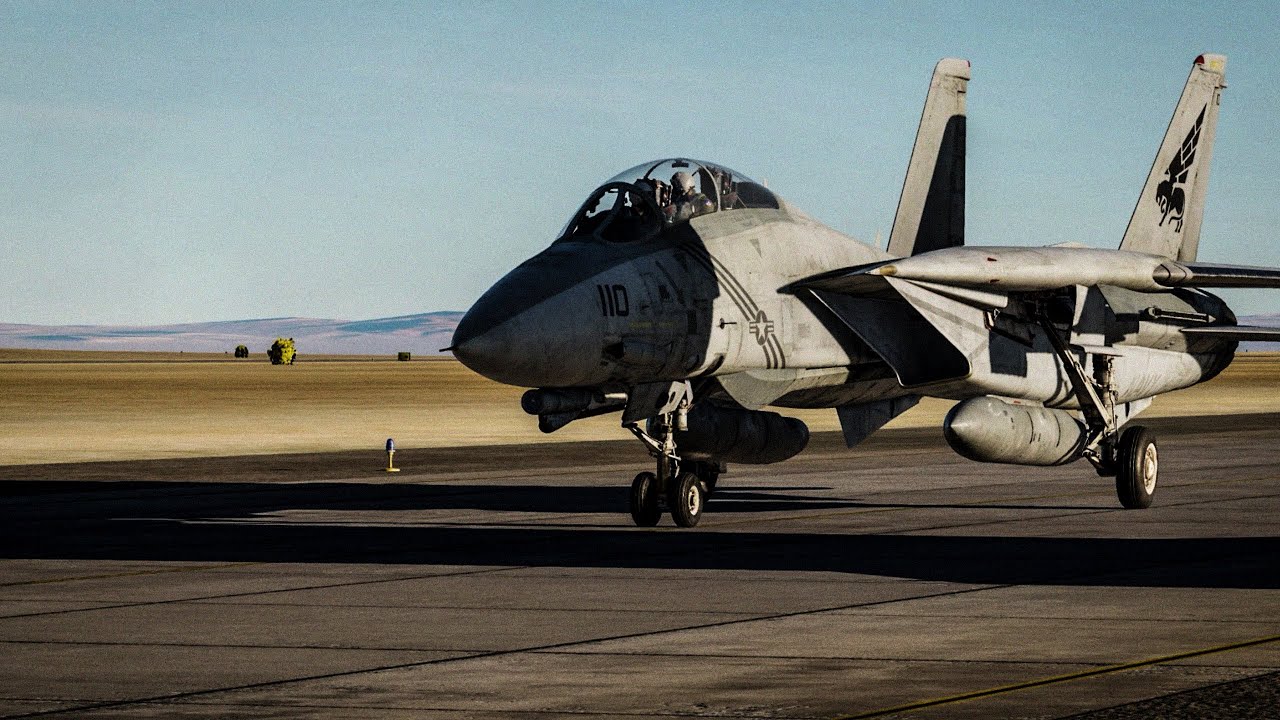 F-14B Tomcats from Strike Fighter Squadron VF-143 