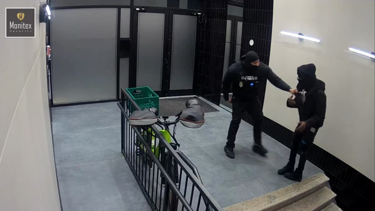 He Thought No One Was Watching—Then the Guards Moved In