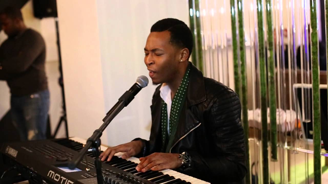 Kevin Ross Performing 