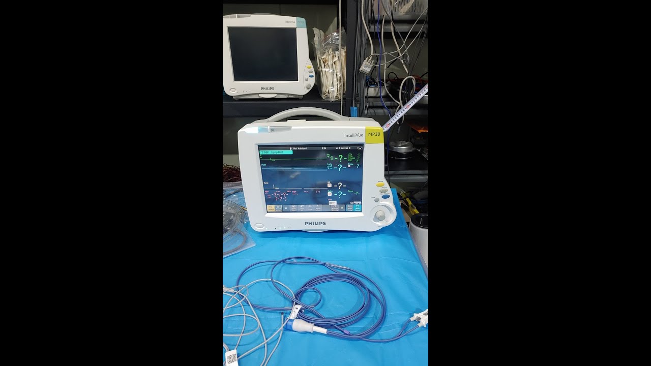 IntelliVue MP 30  Patient Monitor