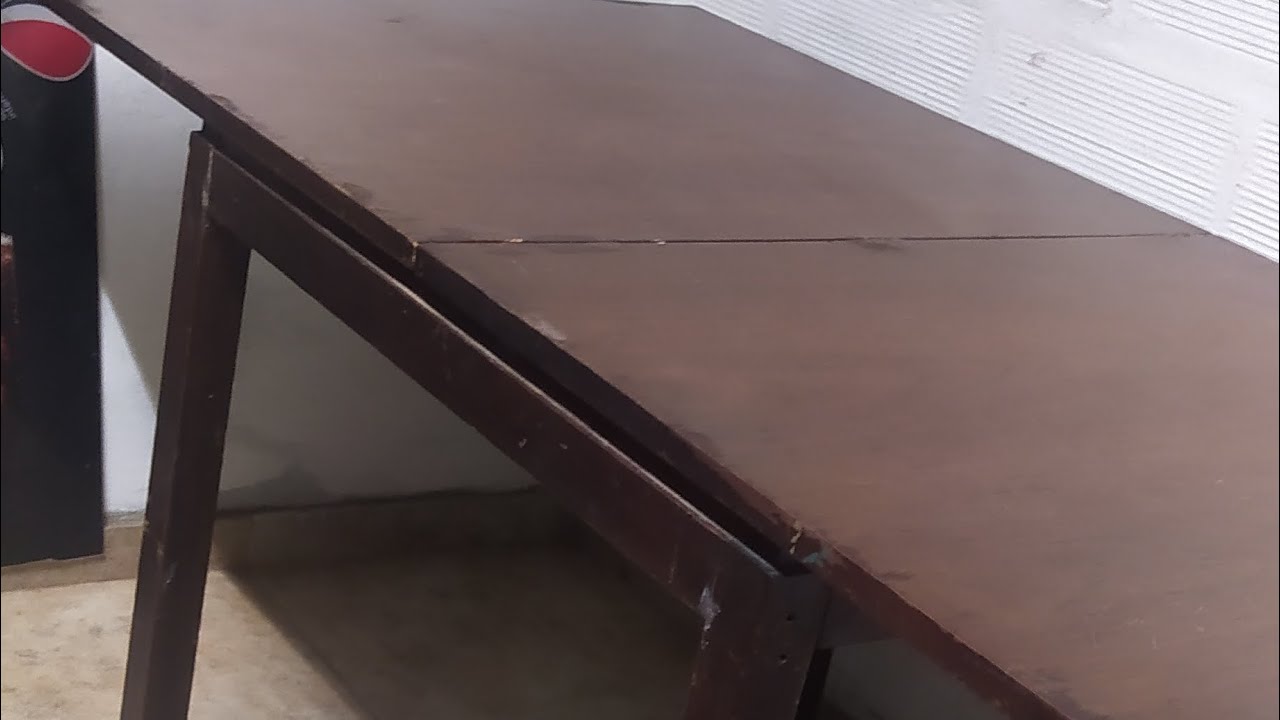 Mesa de Comedor Extensible de Madera Maciza
