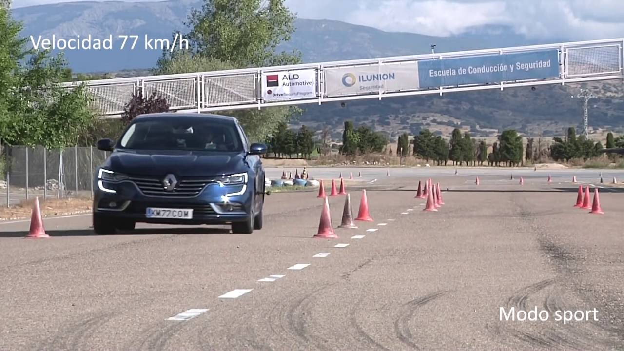 Renault Talisman Maniobra de esquiva (moose test) y eslalon / km77.com