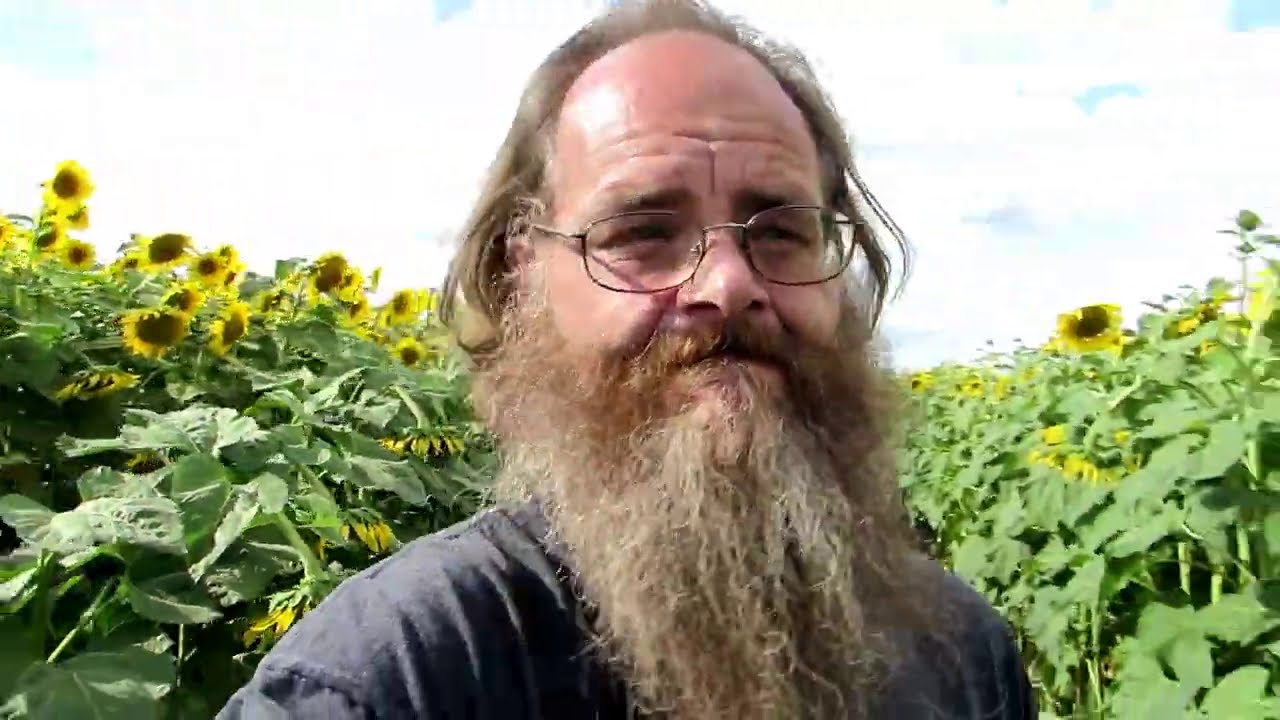 VISITING A SUNFLOWER FARM & THE PINE MOUNTAIN SKI JUMP! | Jason Asselin