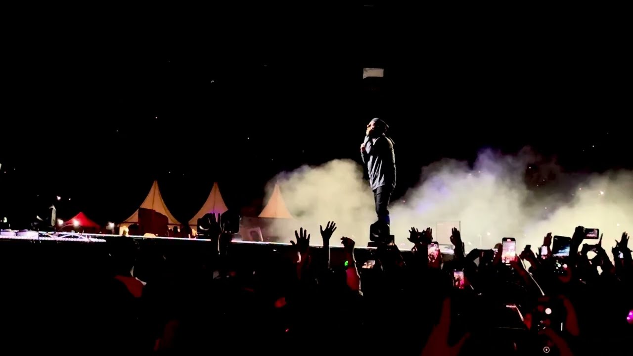 Ae Dil Hai Mushkil | Title Track | Arijit Singh | Live In Concert | Barabati Stadium | Cuttack