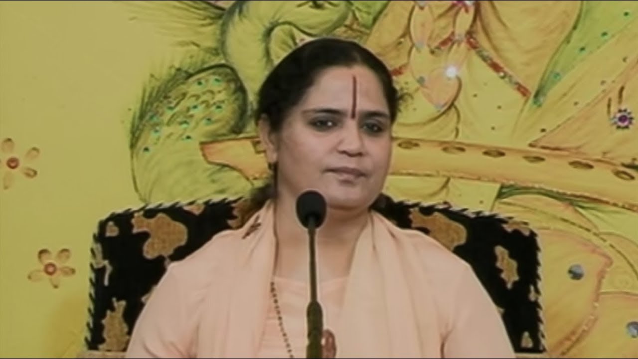 Srimad Bhagavad Gita Chp 11 (Shloka 1-7)
