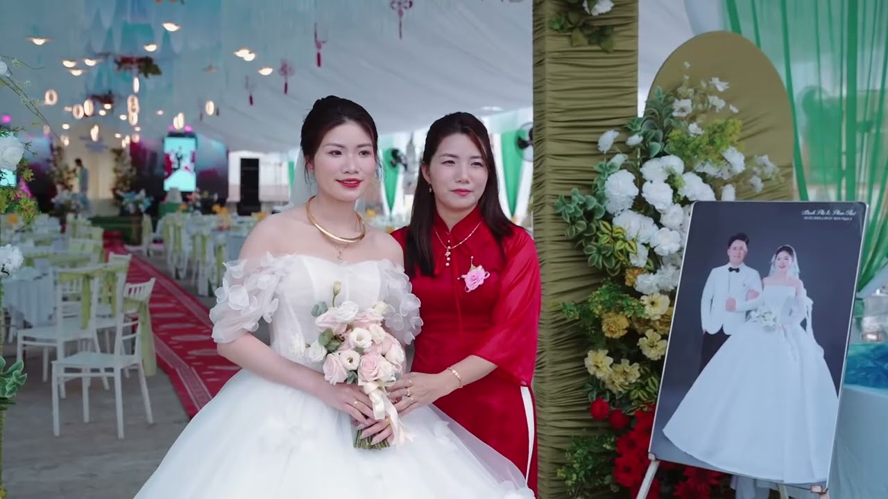 Đám cưới Bạch Phi và Phan Huế