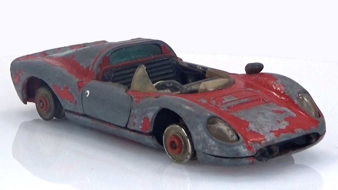 Феррари 206 Дино Спорт. Реставрация поврежденной модели Corgi Toys № 344.