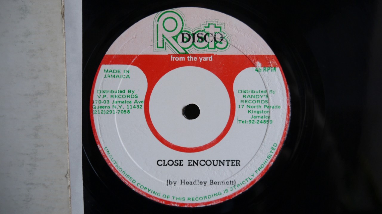 Freddy McKay ‎– Nuh Mek It Look Suh / Close Encounter  - Jamaica
