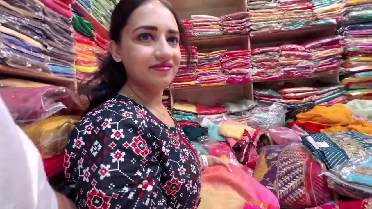 Karwa chauth ki shopping | Chhatarpur Vlog |@Thatcreativecouple317