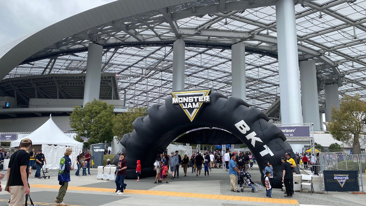 Monster Jam World Finals 23 Pit Party Vlog
