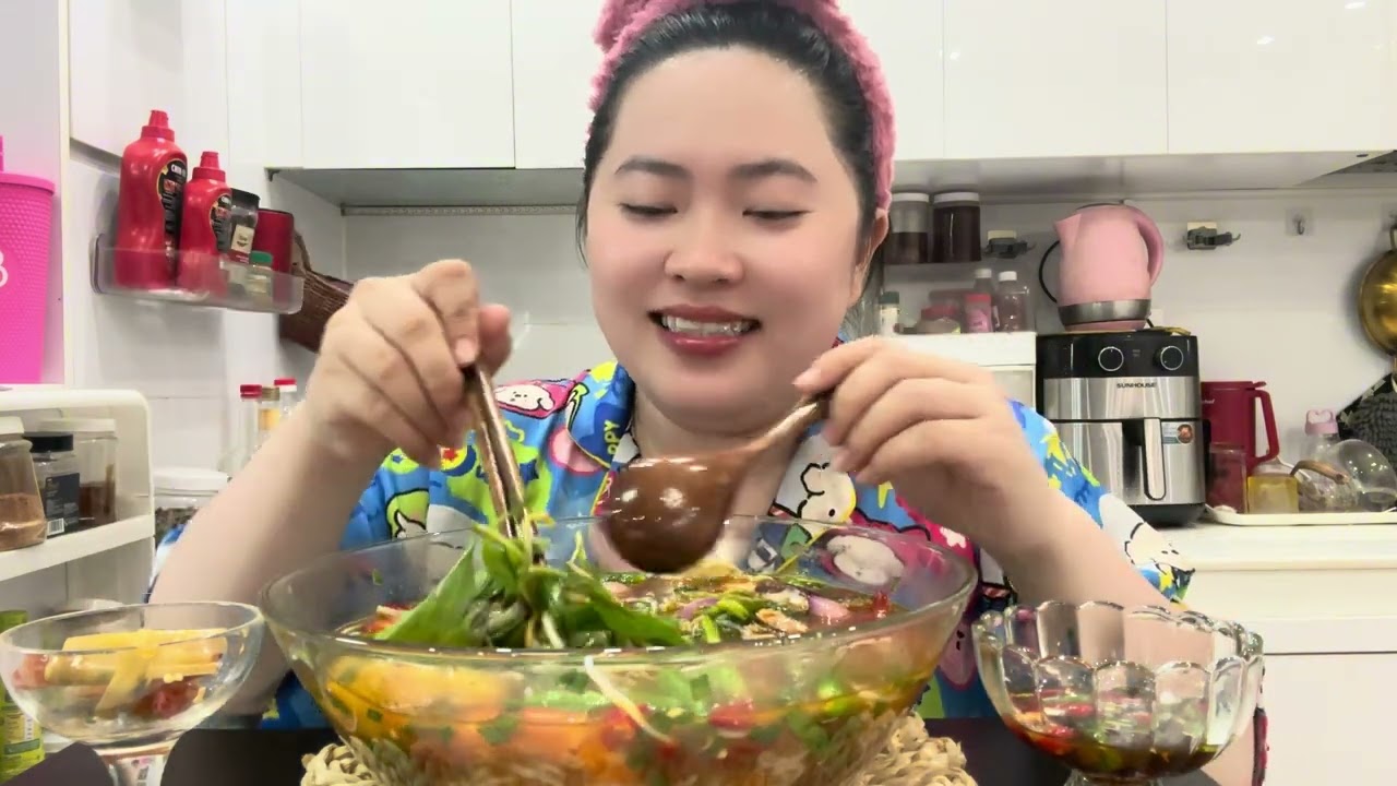 MÓN NGON ĐỘNG TRỜI CẢ NHÀ Ơi