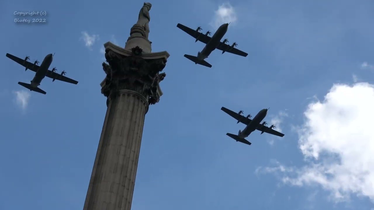 RAF Flypast - Queen's Platinum Jubilee - Trafalgar Square, London - 02nd June 2022