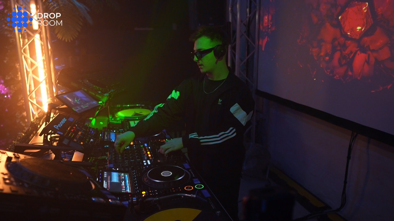 Slam Crain - Live @ Drop Room, Budapest