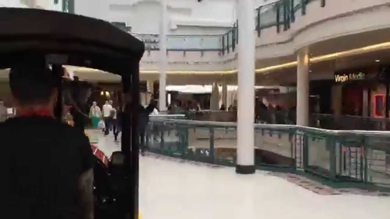 Watford shopping centre train hyperlapse