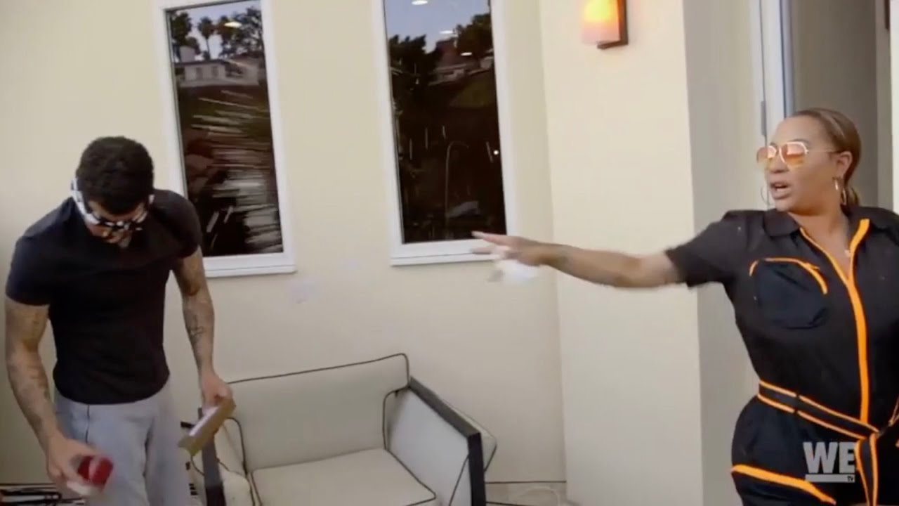 Hazel E Finds Out De'Von Is Dating Her For Clout - Marriage Boot Camp (Season 17)