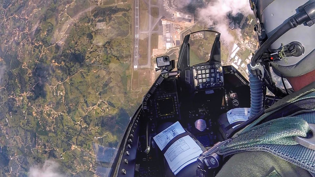 2017 F-16 Demo | RioNegro Colombia | In-Cockpit GoPro
