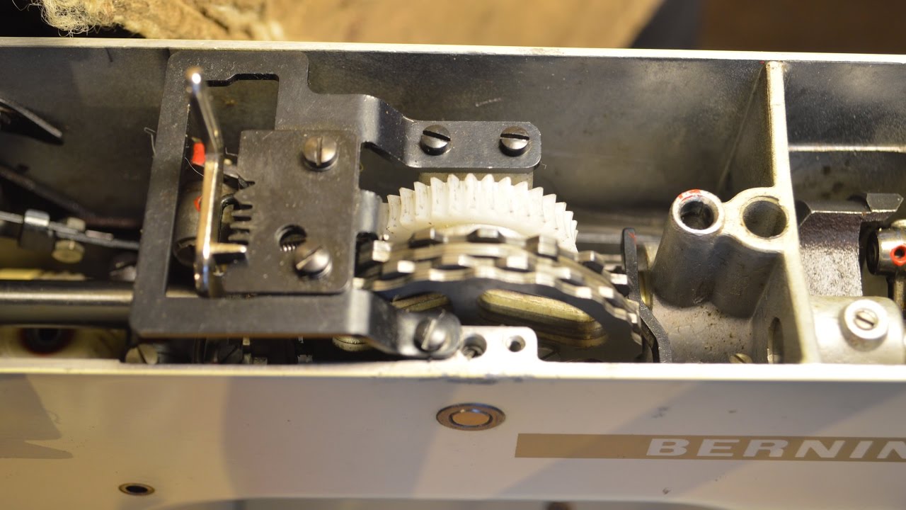 🔴Vintage Bernina 707 pattern-cam sprocket replacement, clean and oil, part 1 of 2.