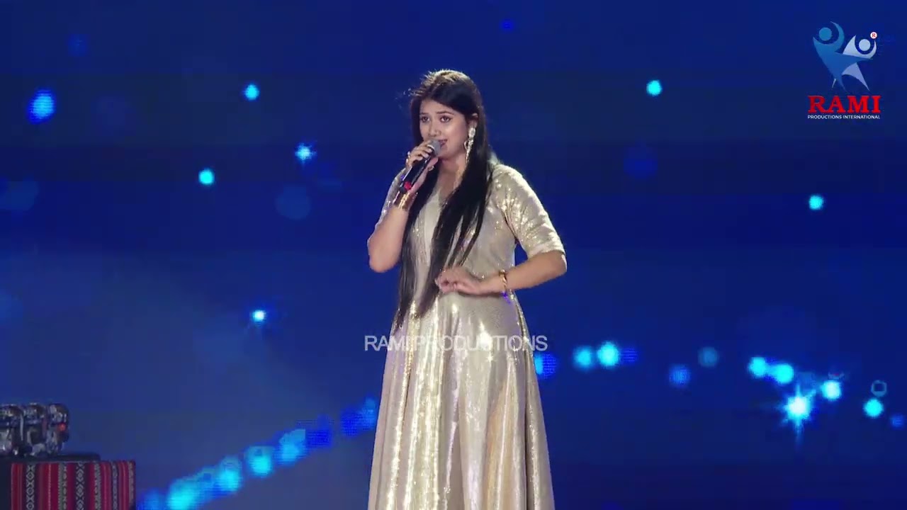 Mere Dholna | ISHITA VISHWAKARMA | NEHA KAKKAR | LIVE IN CONCERT | RAMI PRODUCTIONS