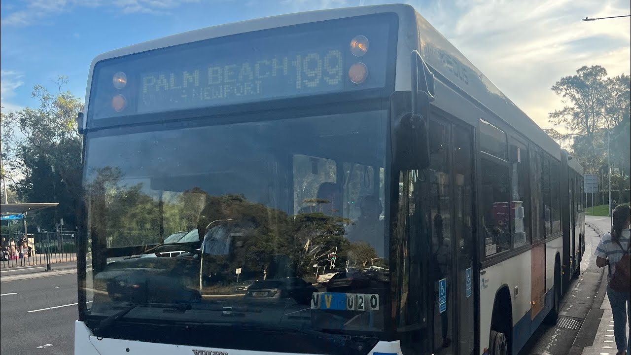 Keolis Downer Brookvale m/o 1669 Volvo B12BLEA Euro 3 Custom Coaches CB60 Dance Party Ball Bendy Bus