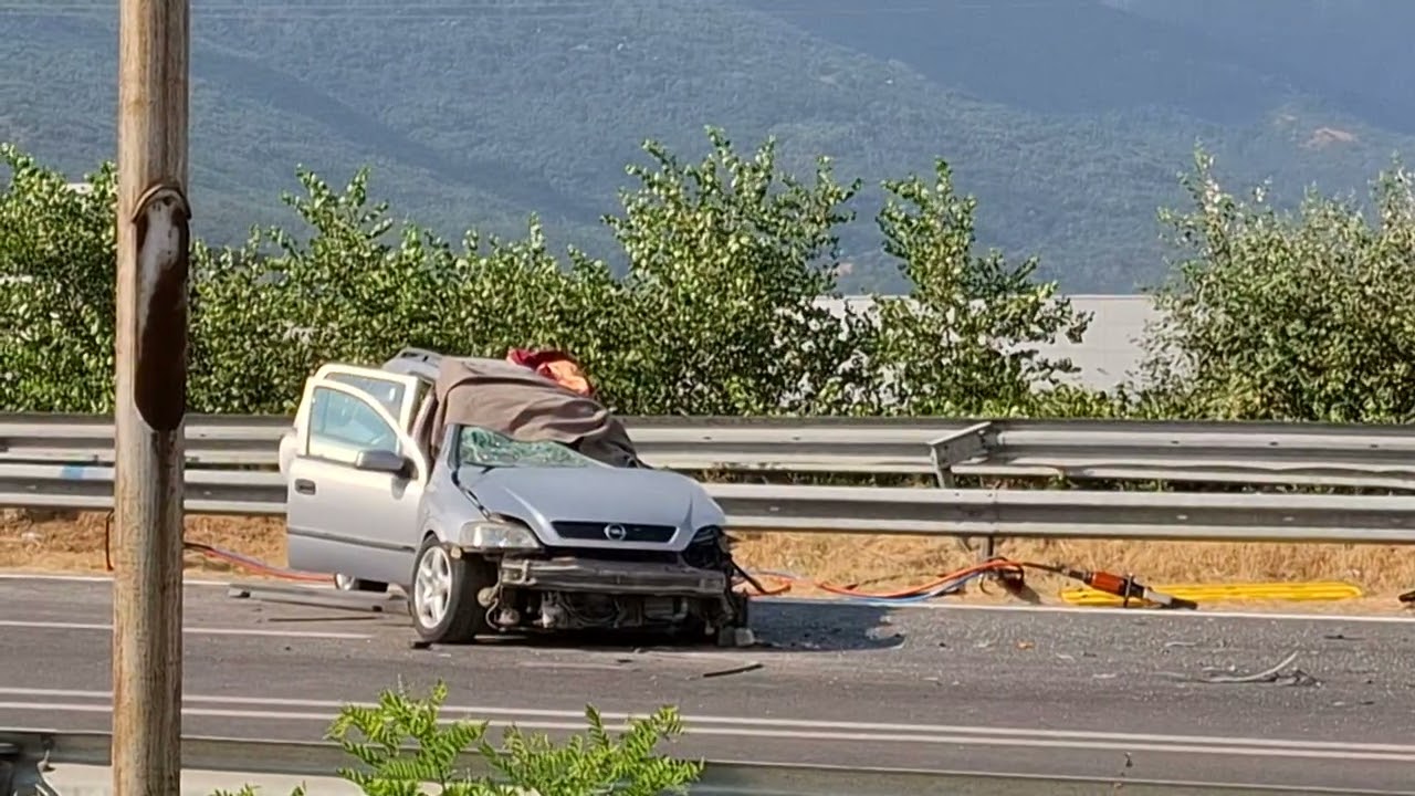 Aksident tragjik në autostradën Tetovë-Shkup,  tre viktima dhe një 18 vjeçar me lëndime të rënda