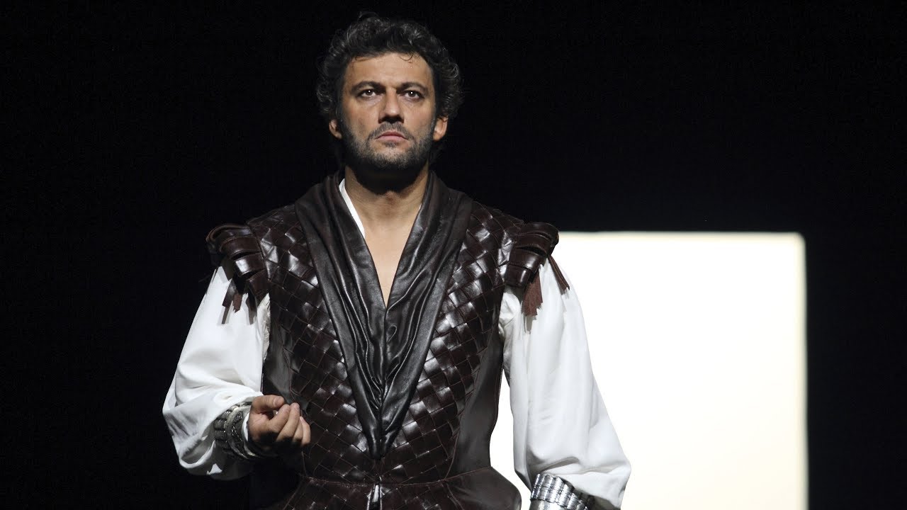 Opera's most amazing entrances