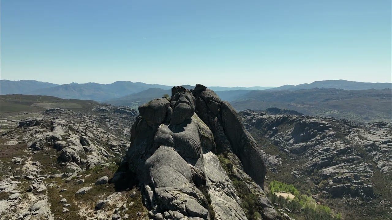 Nuestra Señora de Numao, a vista de dom&dron ( Parque Nacional Peneda-Xeres).