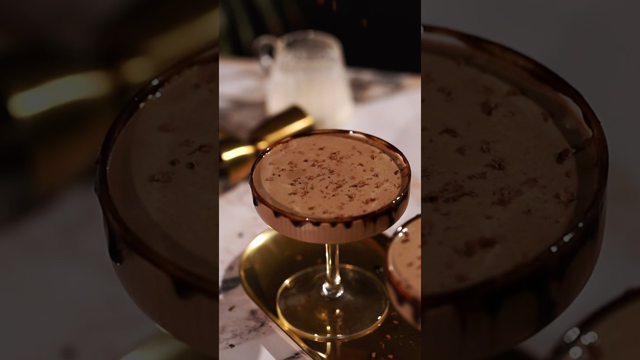 The Godiva Chocolate Martini: Where Liquid Luxury Meets Sweet Seduction #cocktailrecipe
